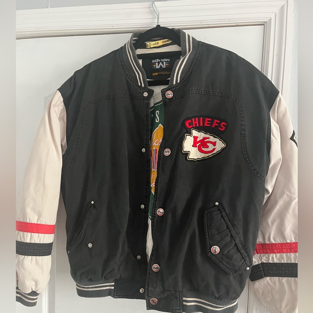 NFL Kansas City CHIEFS Vintage Bomber Jacket - Picture 1 of 11